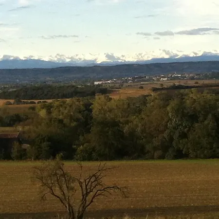 Les Capucines Au Domaine De La Pendule